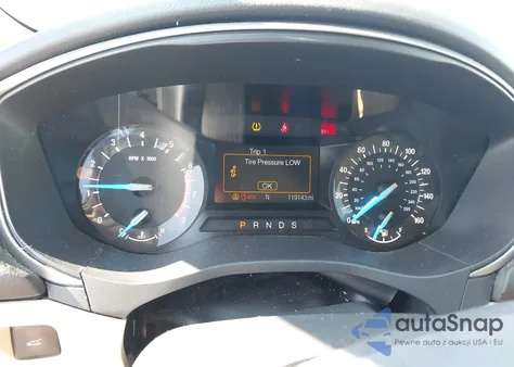 2015 Ford Fusion Se z USA, uszkodzony, nr VIN 3FA6P0HD2FR274313